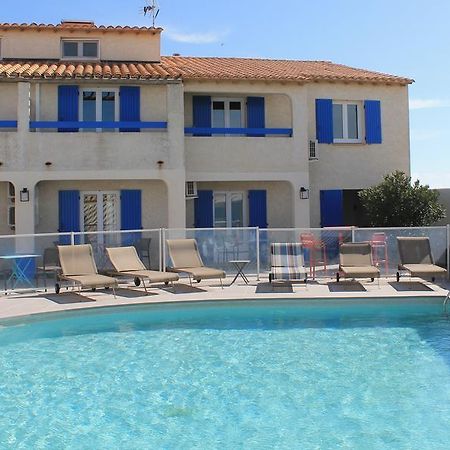 Hotel Le Bleu Marine Сент-Мари-де-ла-Мер Экстерьер фото